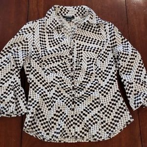 Patterened bell sleeve blouse